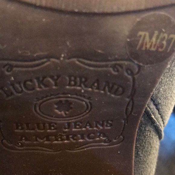 Lucky Brand Ankle Boots Sz 7 With 4 inch Heels - Picture 5 of 8